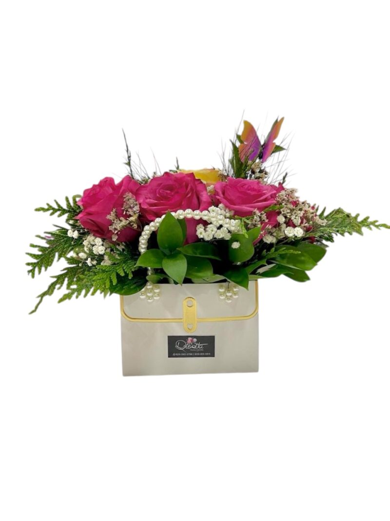 Arreglo Cartera de Flores