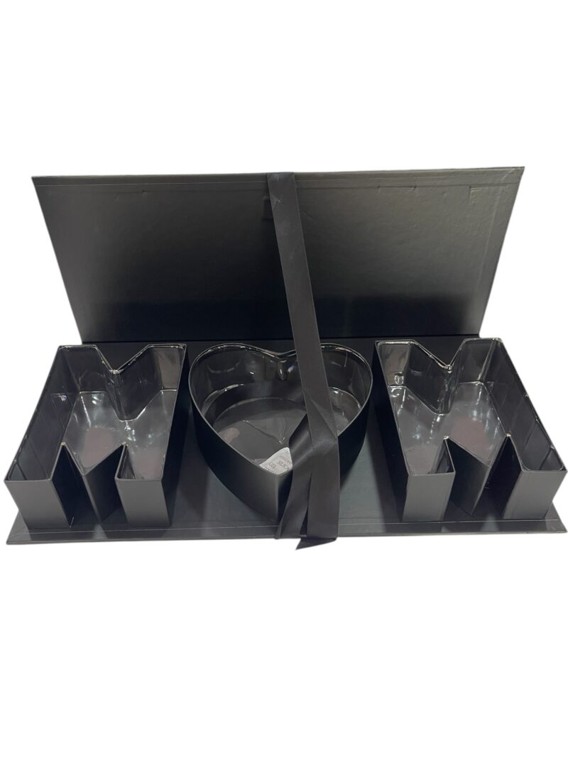 Caja MOM Negra D77-N